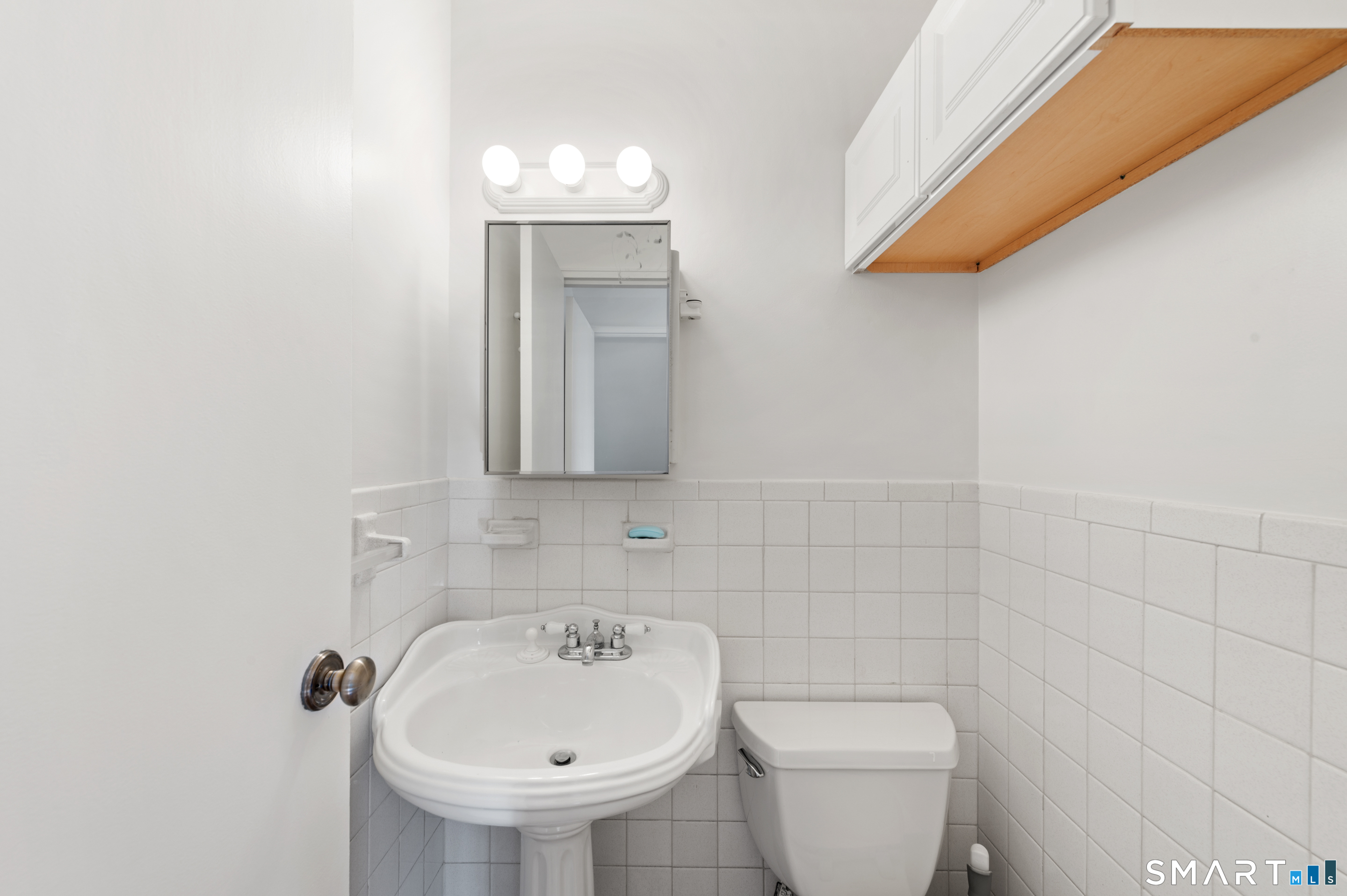 54 Lindstrom Road, Unit 54 Stamford, CT 06902 - Photo 14 of 28