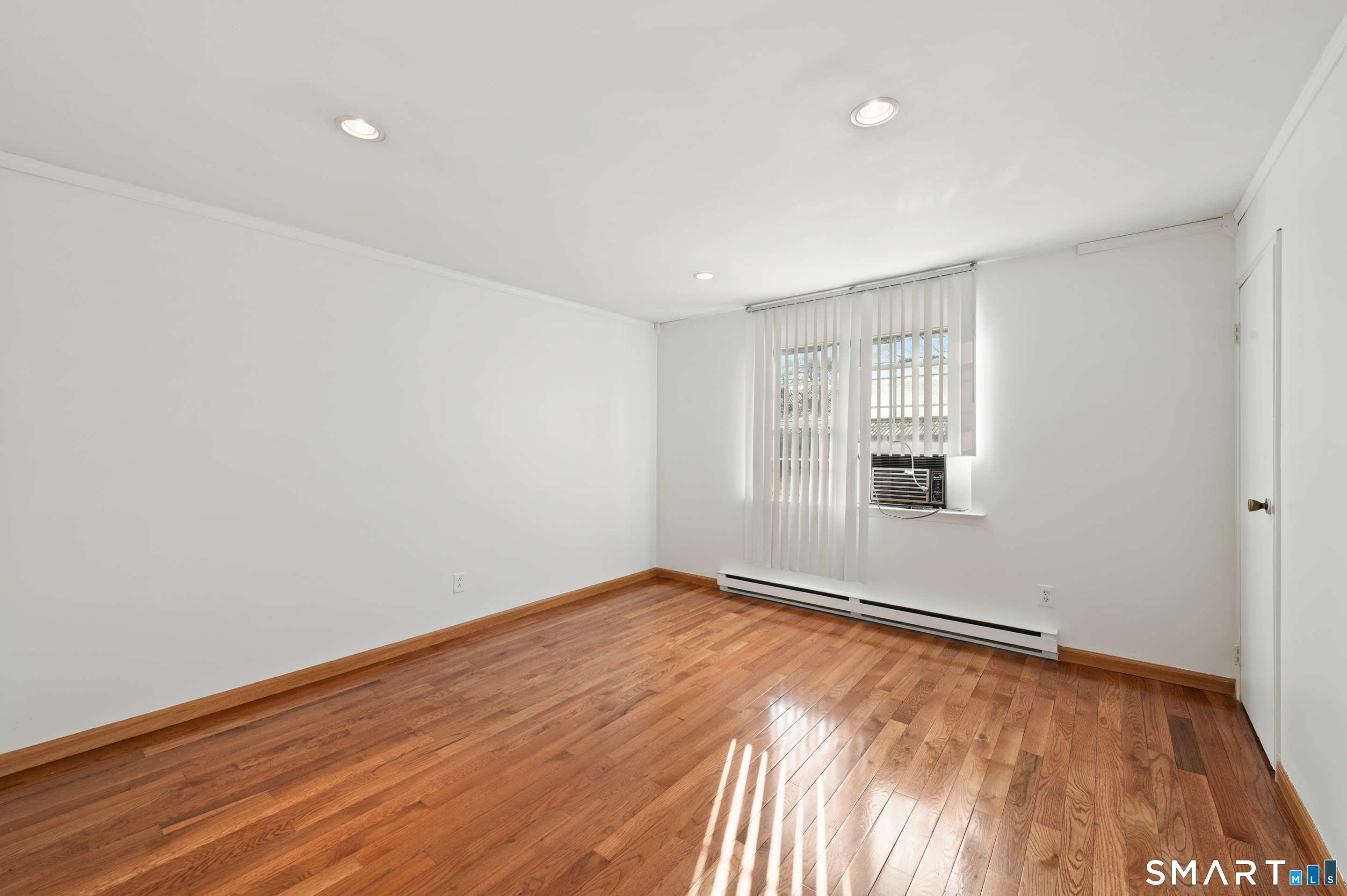 54 Lindstrom Road, Unit 54 Stamford, CT 06902 - Photo 20 of 28