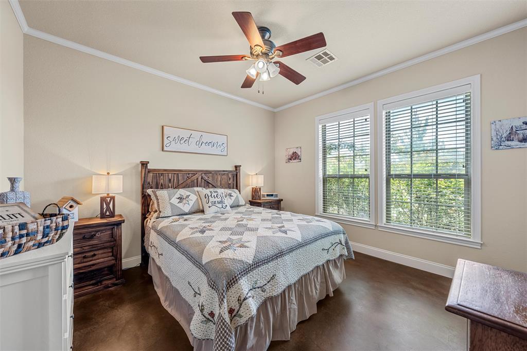 3825 Chappel Hill Road Waco, TX 76705 - Photo 23 of 38