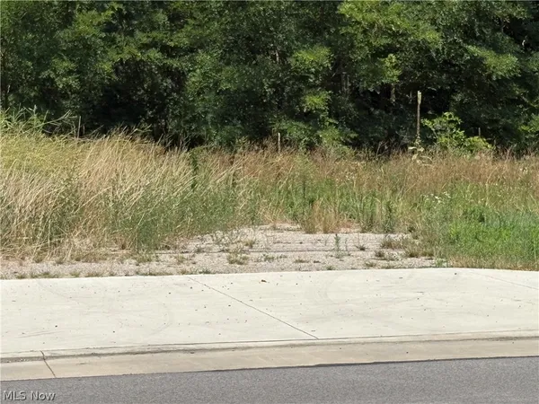 $350,000 | 5395 North Ridge Road, Madison, OH 44057