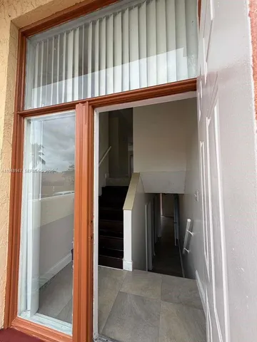 $3,500 | Spring Tree, Sunrise, FL 33351