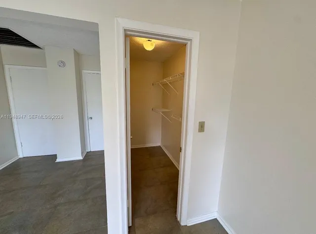 $3,500 | Spring Tree, Sunrise, FL 33351