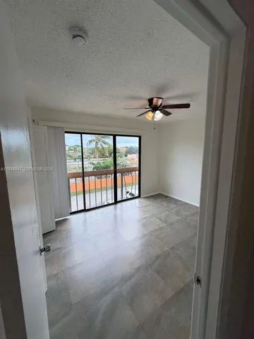$3,500 | Spring Tree, Sunrise, FL 33351