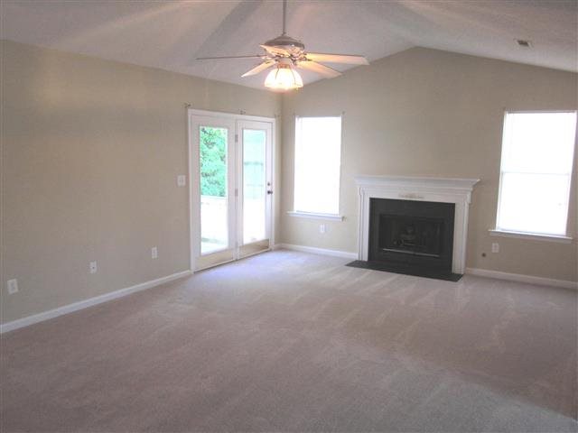 112 Kingsgate Way, Unit KINGSGATE SUBDIVISION Anderson, SC 29621 - Photo 3 of 19 Gallery Image 3