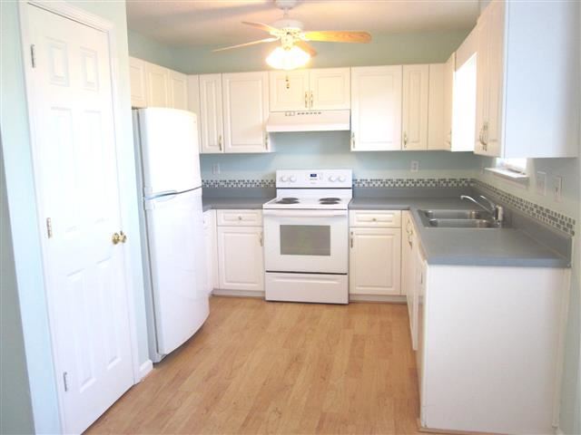 112 Kingsgate Way, Unit KINGSGATE SUBDIVISION Anderson, SC 29621 - Photo 6 of 19 Gallery Image 6