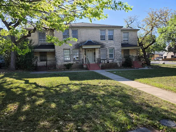 $1,795 | 1401 Hartford Road, Unit 4, Austin, TX 78703