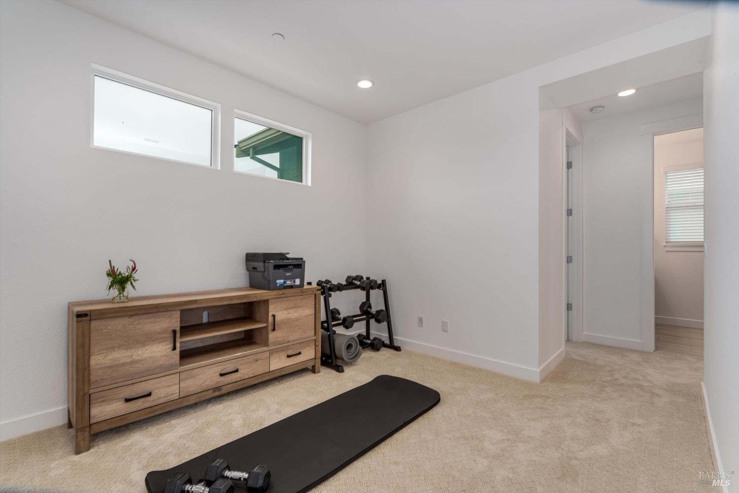 349 Vinterra Court Napa, CA 94559 - Photo 21 of 53 Bonus space to be used for Exercise....