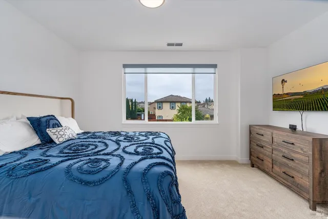 $1,085,000 | 349 Vinterra Court, Napa, CA 94559