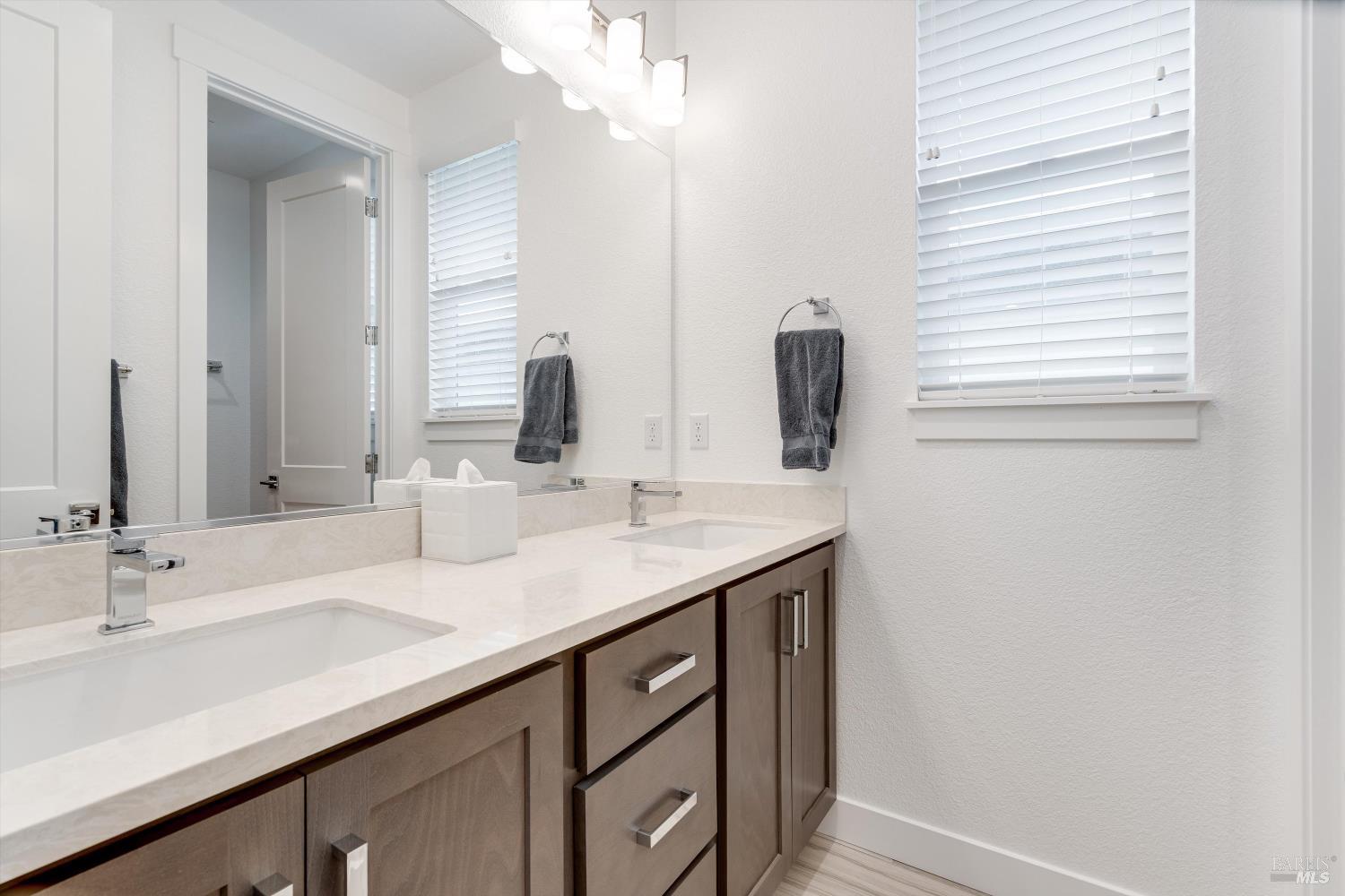 349 Vinterra Court Napa, CA 94559 - Photo 31 of 53 Hallway Bathroom has separate area for Tub w/ Shower and Water Closet