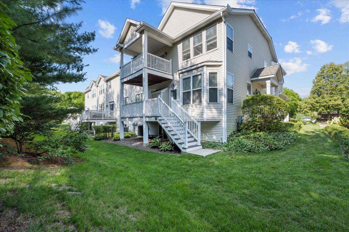 371 Ridge Road North Aurora, IL 60542 - Photo 20 of 21 front view of a house with a big yard