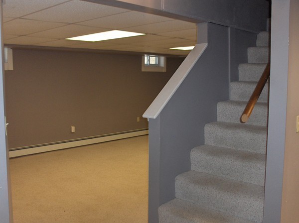 60 Upland Street Worcester, MA 01607 - Photo 14 of 21 Gallery Image 14