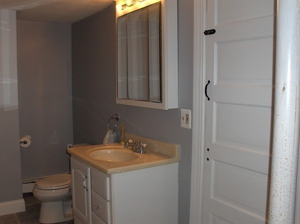60 Upland Street Worcester, MA 01607 - Photo 17 of 21 Gallery Image 17