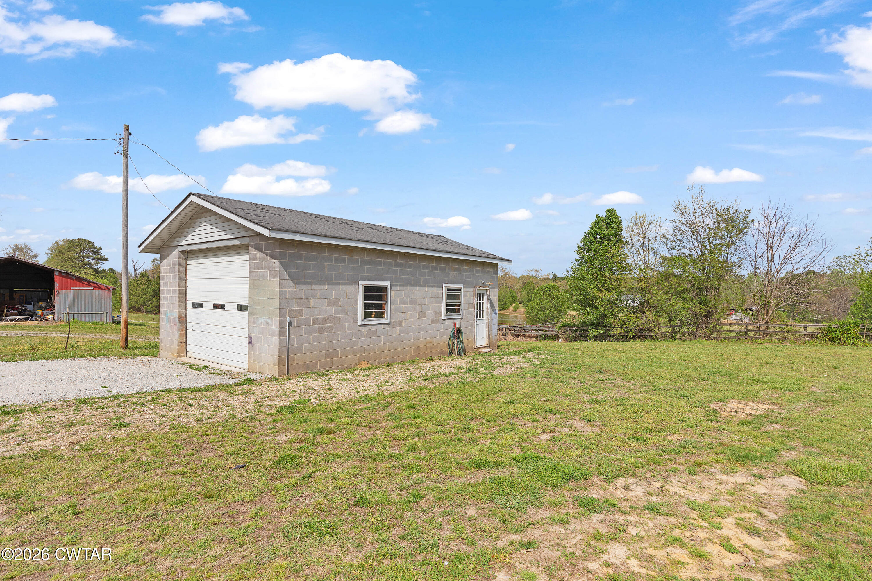 791 Tyler Road Lexington, TN 38351 - Photo 2 of 30 EN4A4443