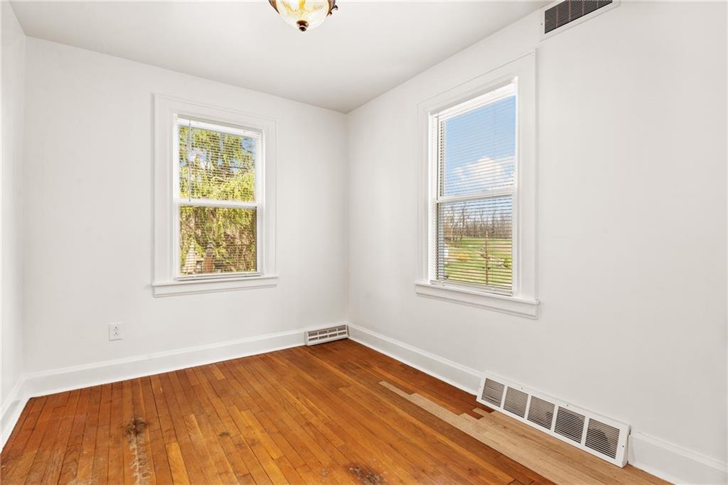 478 Irwin Run Road West Mifflin, PA 15122 - Photo 7 of 24 Gallery Image 7