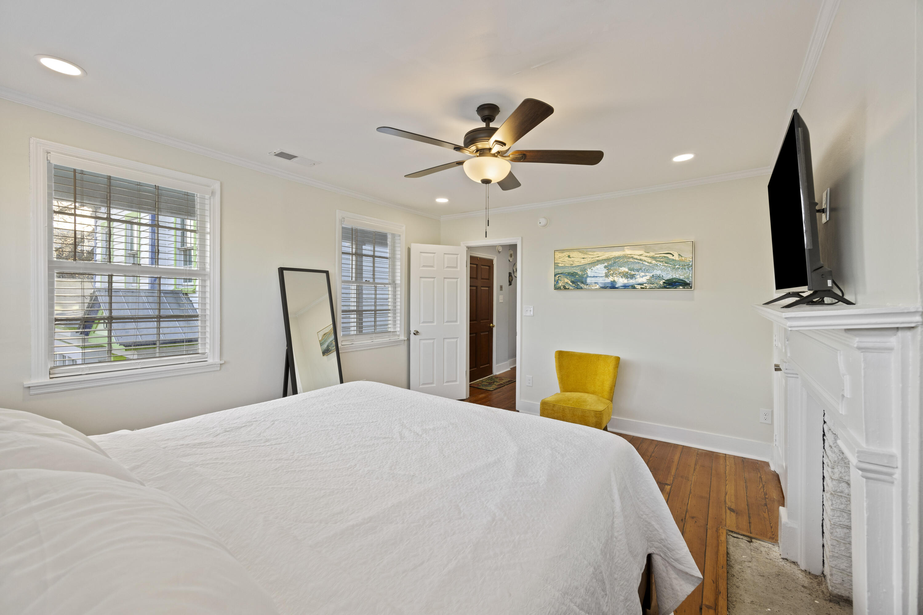 66 Line Street, Unit B Charleston, SC 29403 - Photo 15 of 34 243A0432