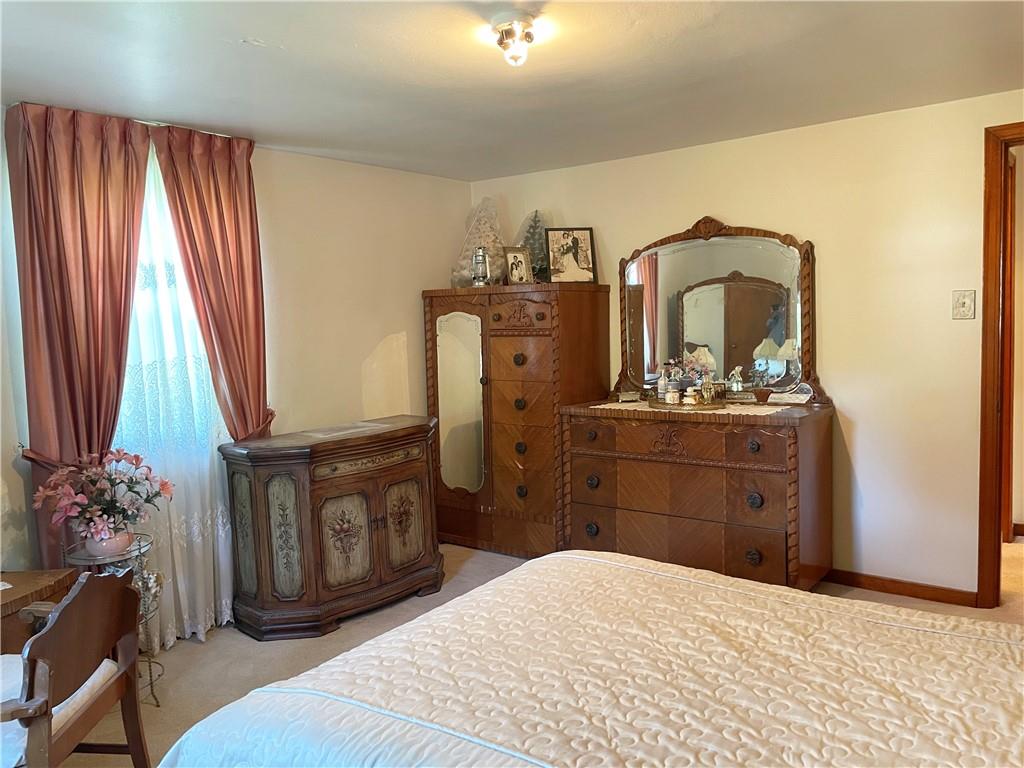 819 Sherwood Road Pittsburgh, PA 15221 - Photo 11 of 22 Gallery Image 11