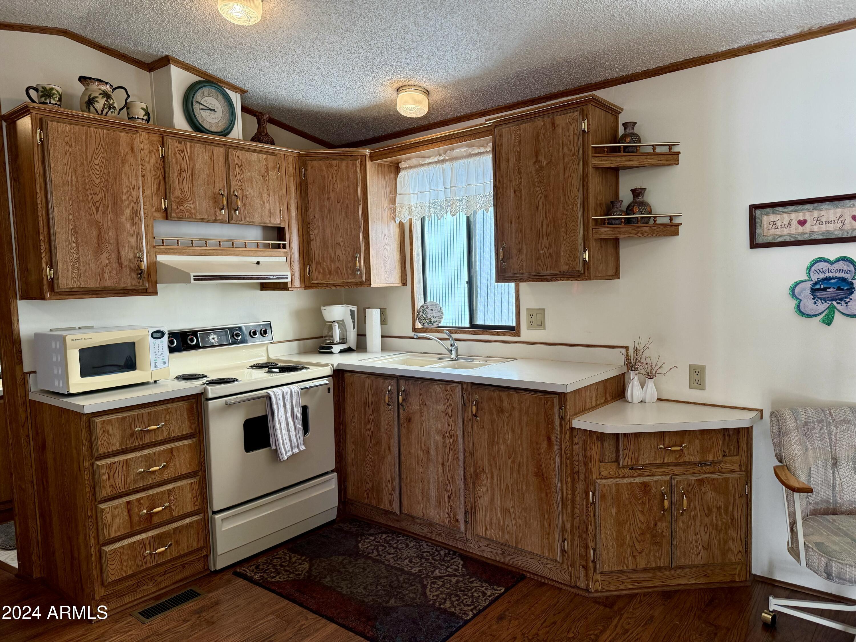 7750 East Broadway Road, Unit 348 Mesa, AZ 85208 - Photo 6 of 30 7750 E.Broadway Rd. #348