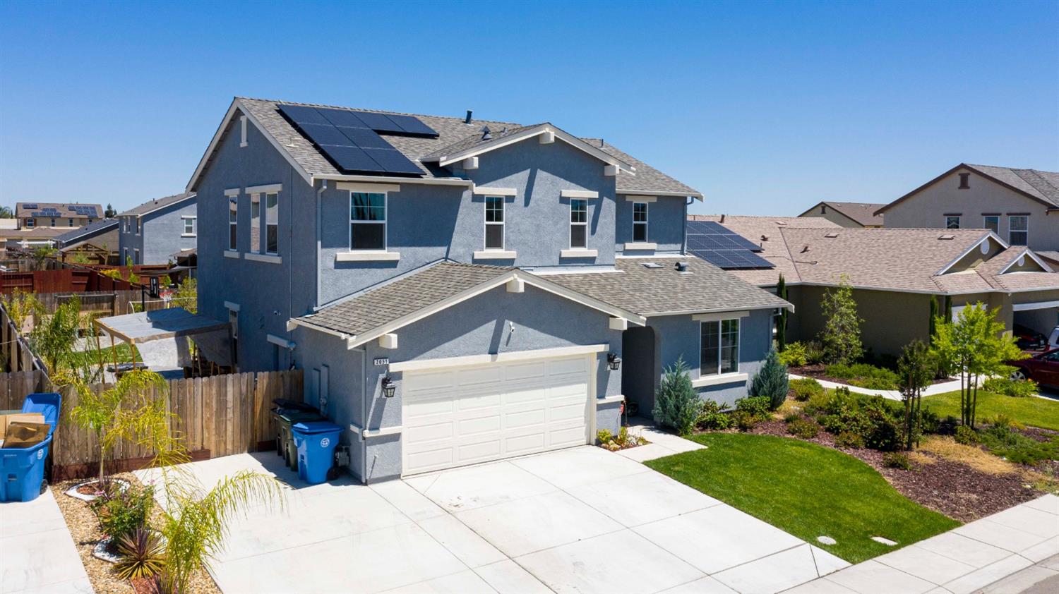 2055 Misone Street Manteca, CA 95337 - Photo 3 of 45