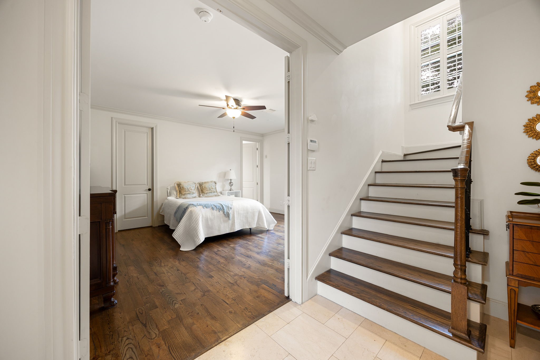 310 West Bell Street Houston, TX 77019 - Photo 6 of 44