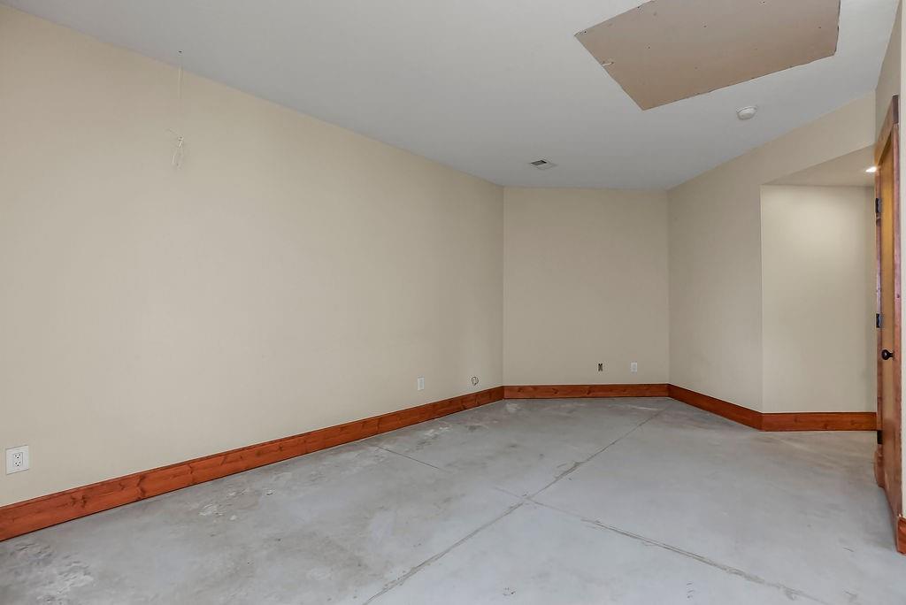 28655 West 223rd Street Spring Hill, KS 66083 - Photo 42 of 65