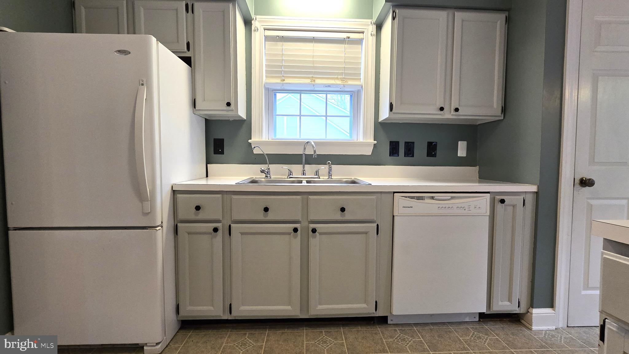 310 Henrico Road Front Royal, VA 22630 - Photo 17 of 71 Kitchen