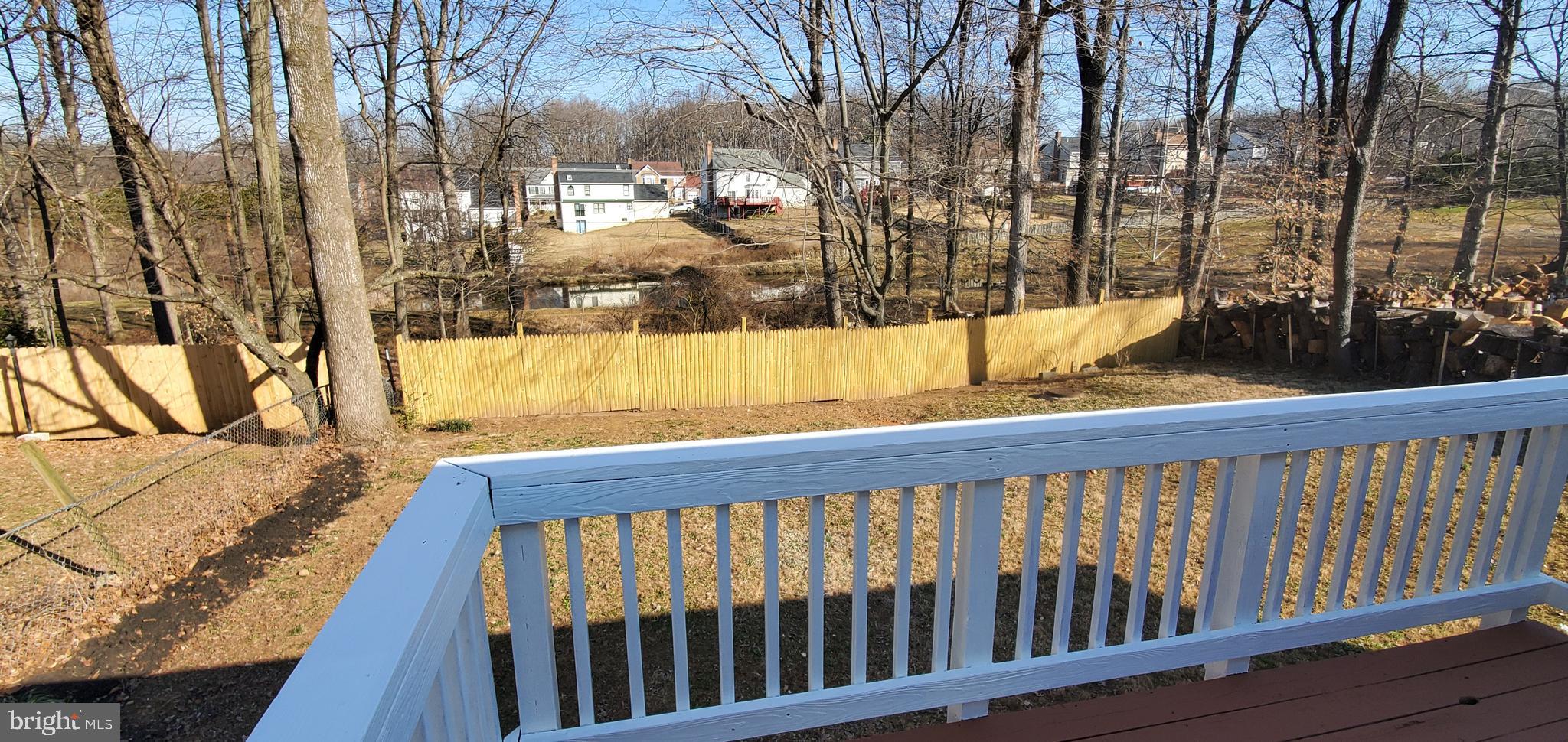 4146 Granby Road Woodbridge, VA 22193 - Photo 20 of 45 Fenced in yard
