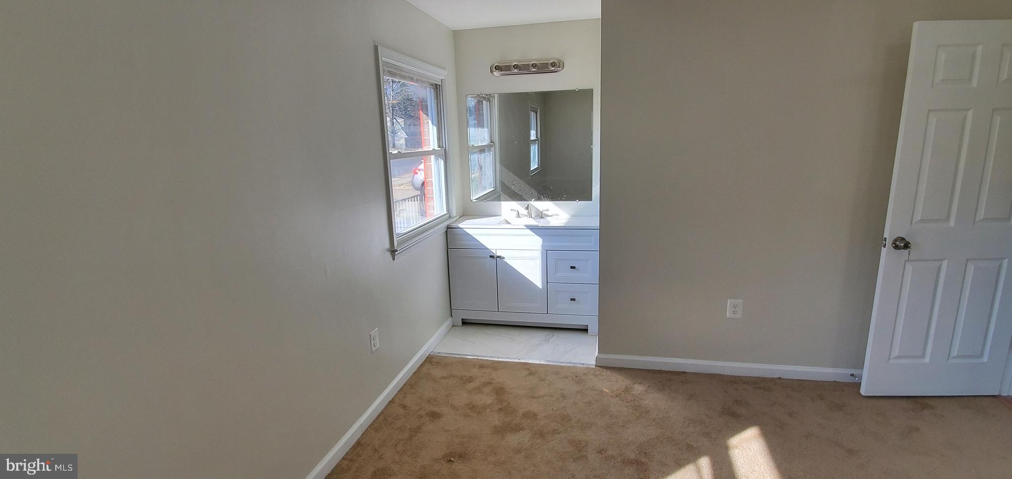 4146 Granby Road Woodbridge, VA 22193 - Photo 4 of 45 Master bedroom with sink