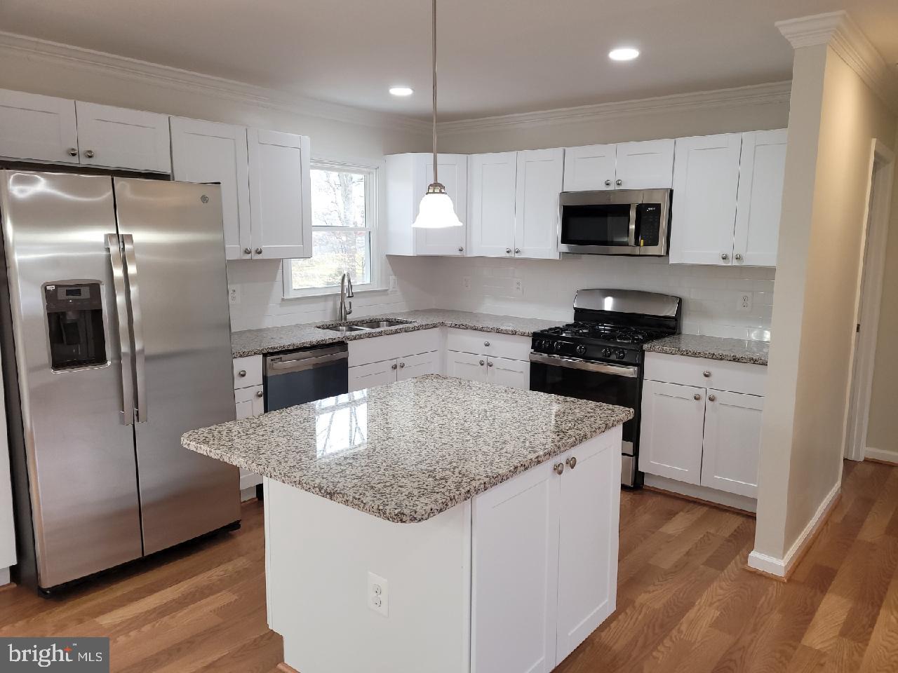4146 Granby Road Woodbridge, VA 22193 - Photo 35 of 45 Gallery Image 35