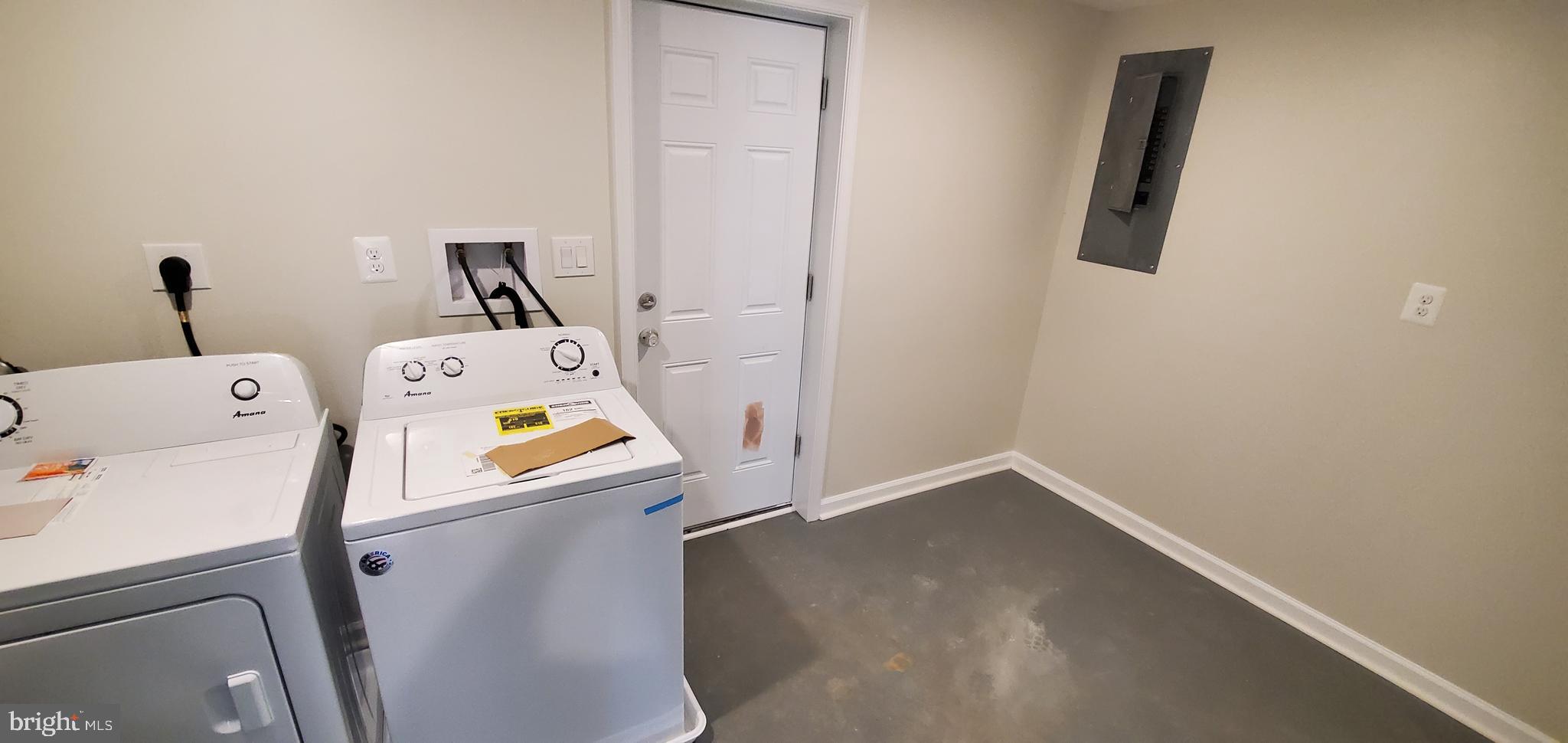 4146 Granby Road Woodbridge, VA 22193 - Photo 10 of 45 Gallery Image 10
