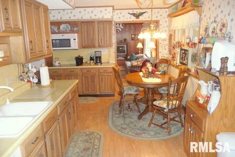 11536 Hudgens Road Marion, IL 62959 - Photo 11 of 45 Gallery Image 11