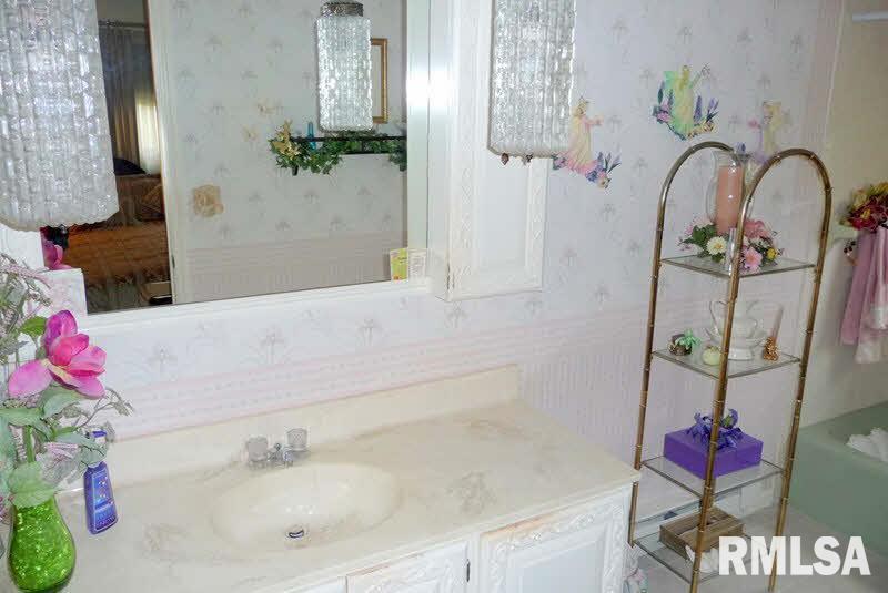 11536 Hudgens Road Marion, IL 62959 - Photo 32 of 45 Gallery Image 32