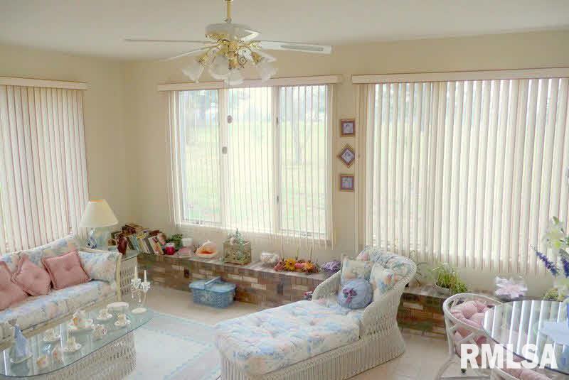 11536 Hudgens Road Marion, IL 62959 - Photo 4 of 45 Gallery Image 4