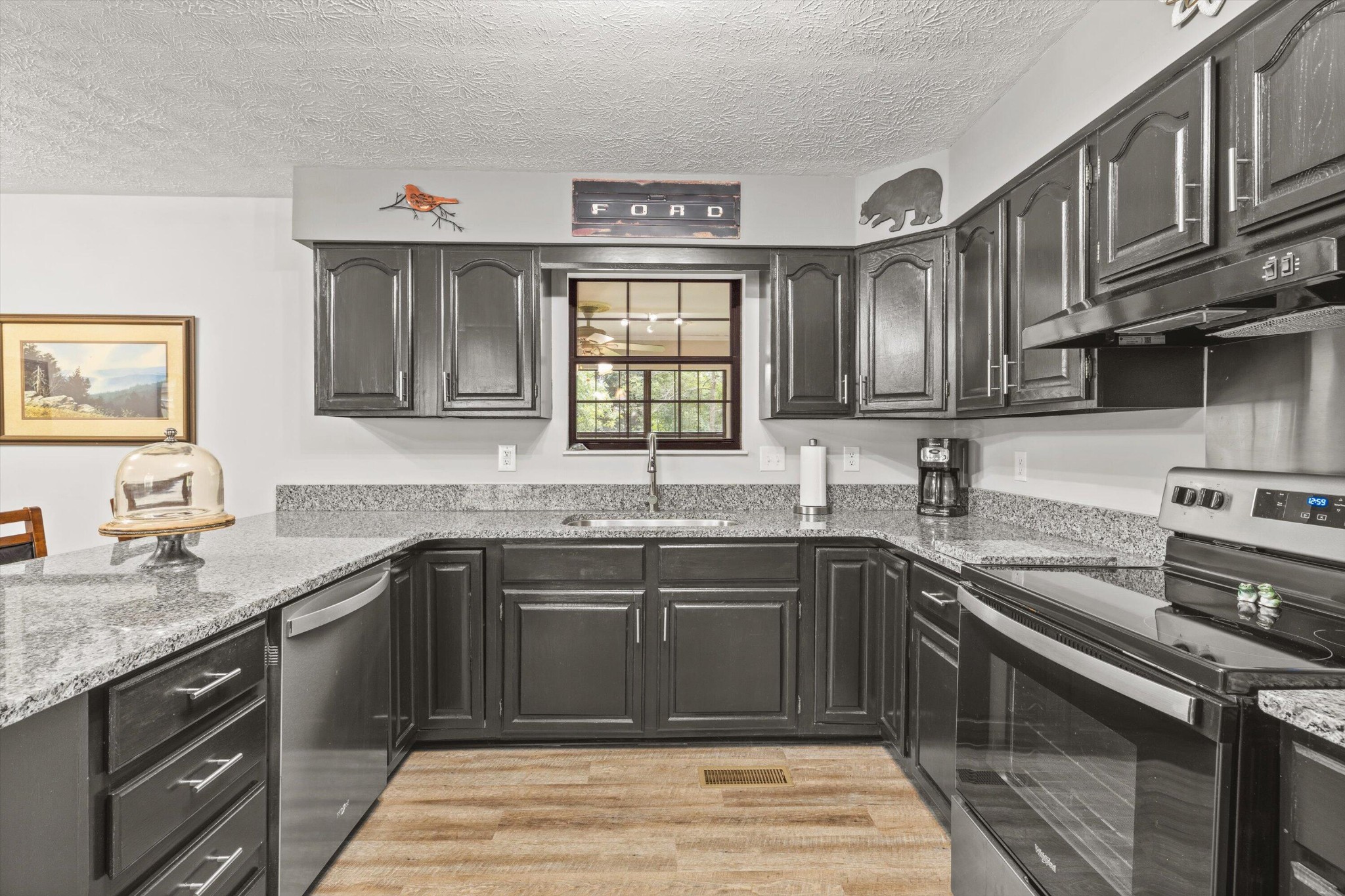 325 Poplar Street Sevierville, TN 37862 - Photo 15 of 43 Gallery Image 15