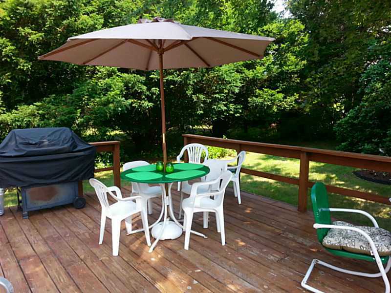 25 Chapman Road Westerly, RI 02891 - Photo 8 of 23 Patio/Deck.