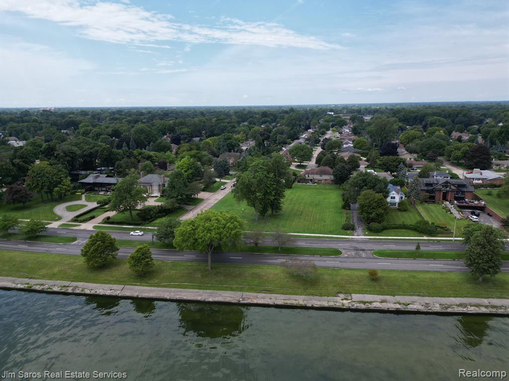 745-749 Lake Shore Road Grosse Pointe Shores, MI 48236 - Photo 6 of 6