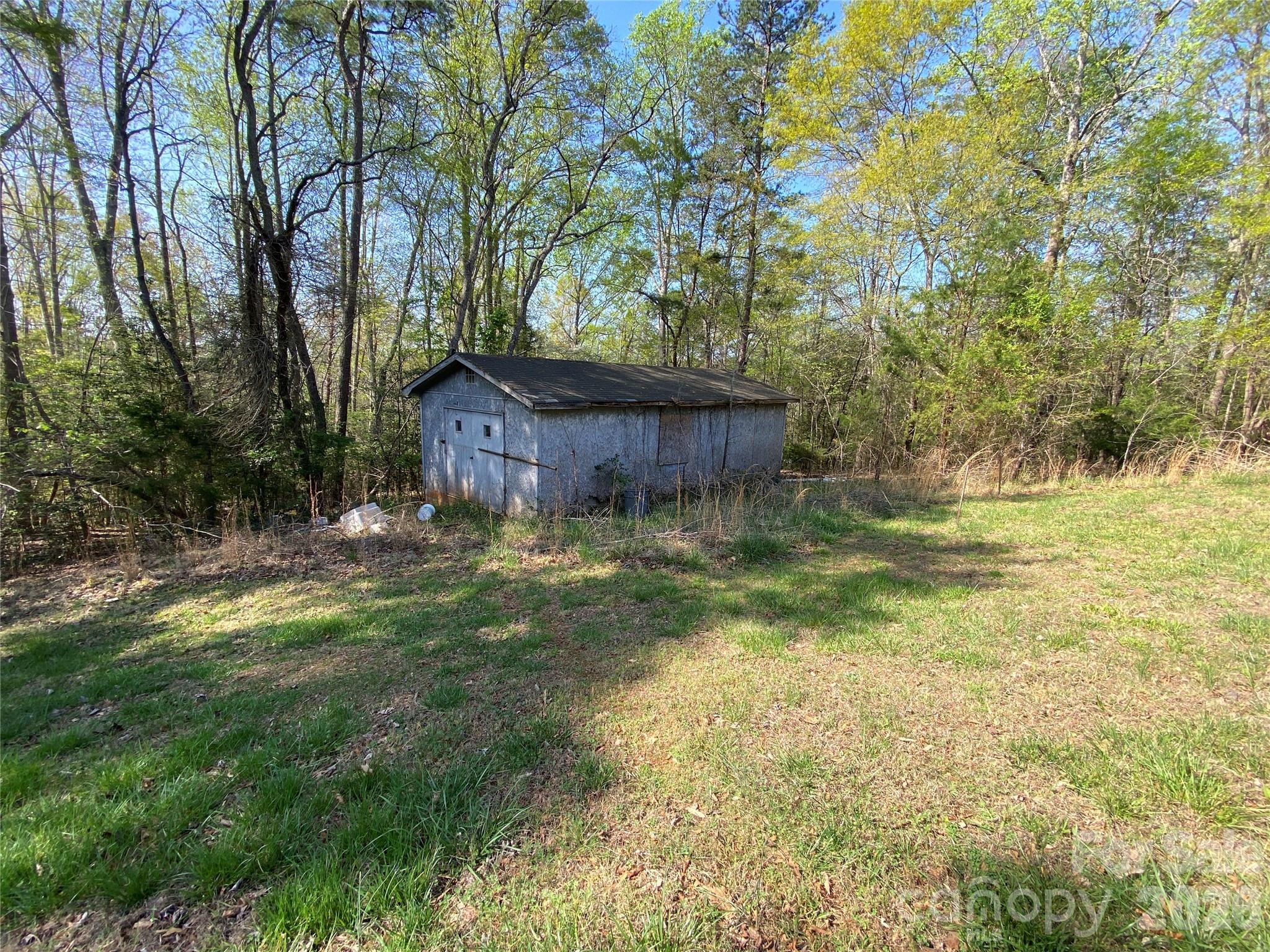 541 Community Road Shelby, NC 28152 - Photo 4 of 17 Gallery Image 4