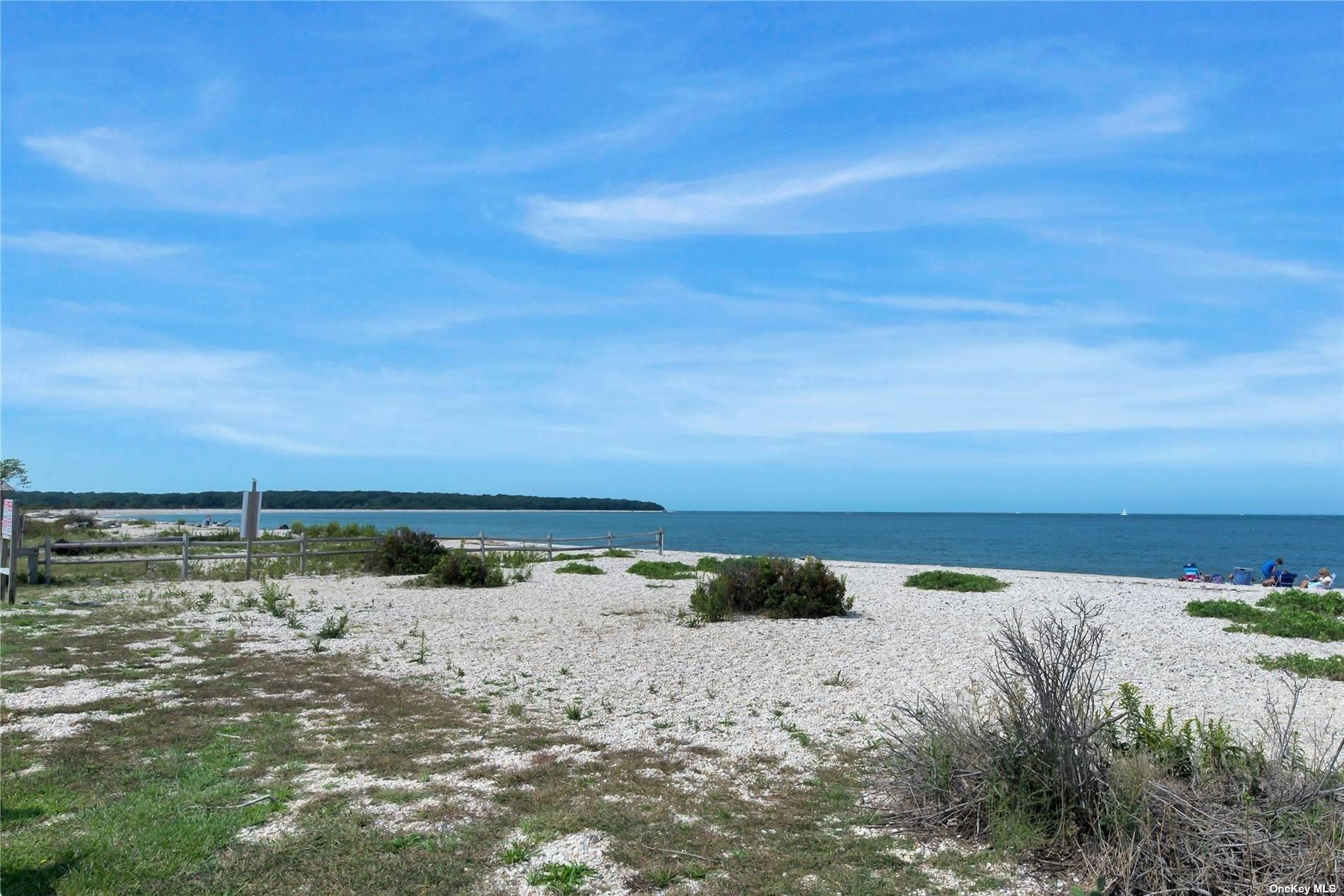 1460 Hillcrest Drive Orient, NY 11957 - Photo 37 of 37 a view of ocean view with beach
