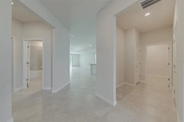 $2,350 | 2120 Live Oak Lake Road, St. Cloud, FL 34771