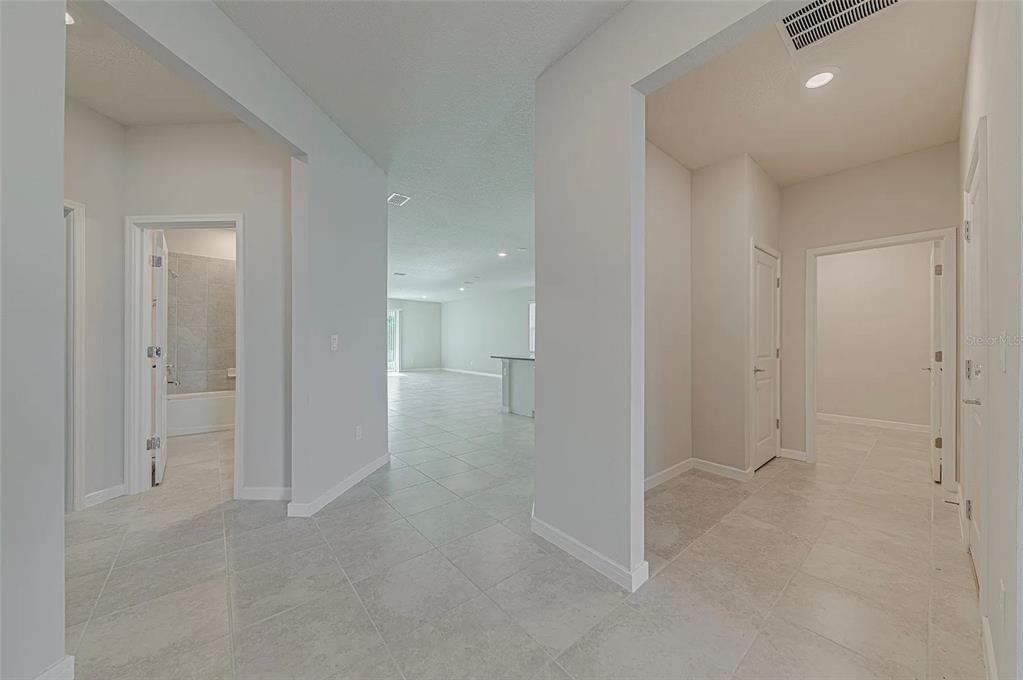 2120 Live Oak Lake Road St. Cloud, FL 34771 - Photo 16 of 38