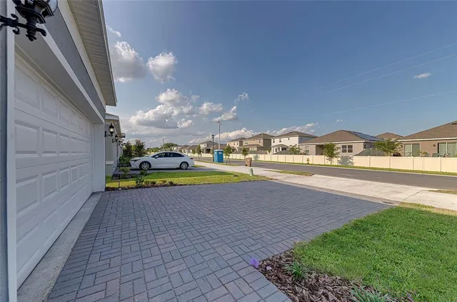 $2,350 | 2120 Live Oak Lake Road, St. Cloud, FL 34771