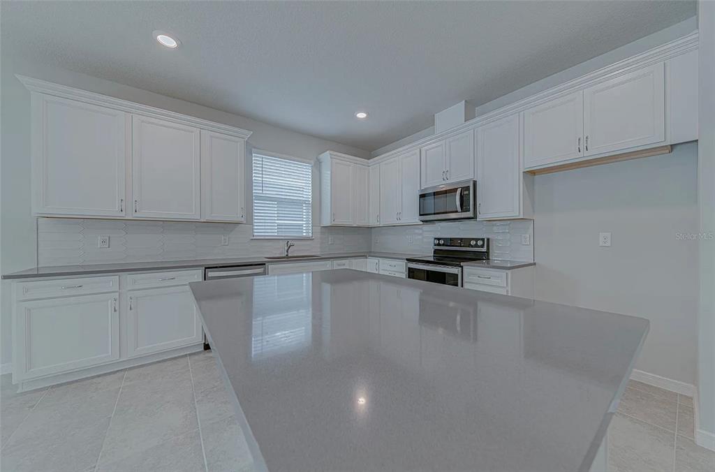 2120 Live Oak Lake Road St. Cloud, FL 34771 - Photo 10 of 38