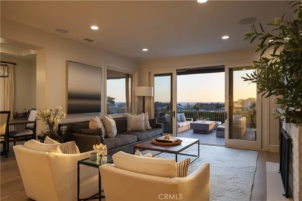 $8,180,000 | 420 De Sola Terrace, Corona del Mar, CA 92625