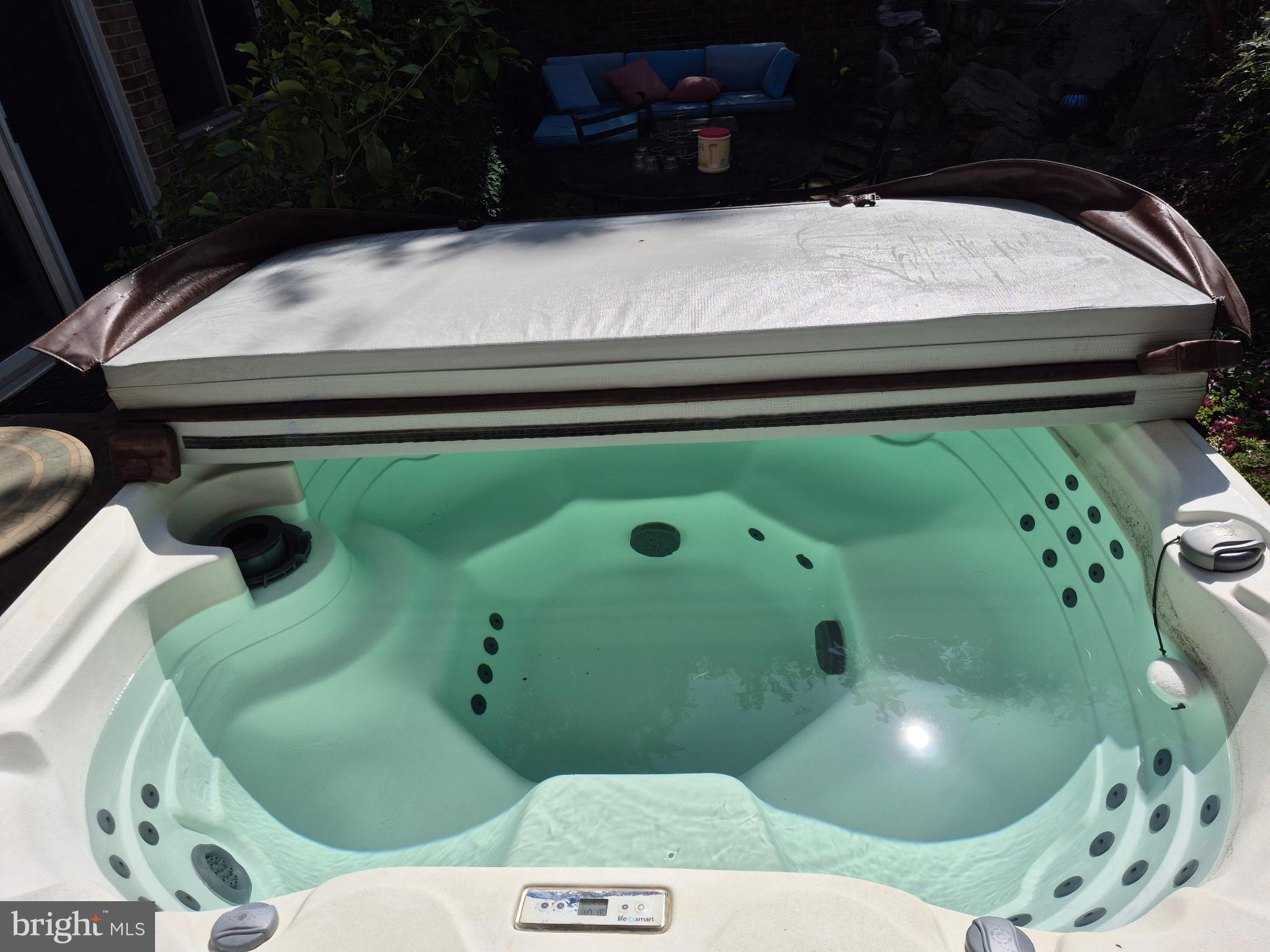 20315 Old Forge Road Hagerstown, MD 21742 - Photo 57 of 71 a bathroom with a sink toilet and a mirror