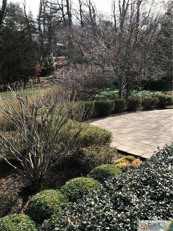 69 Athens Road Short Hills, NJ 07078 - Photo 25 of 25 a view of a pathway