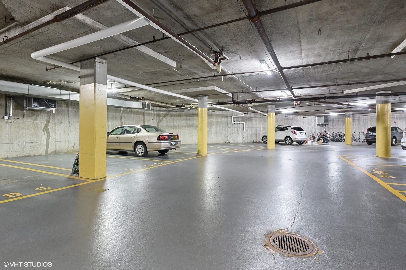 3801 Mission Hills Road, Unit 510 Northbrook, IL 60062 - Photo 21 of 21 a view of parking area