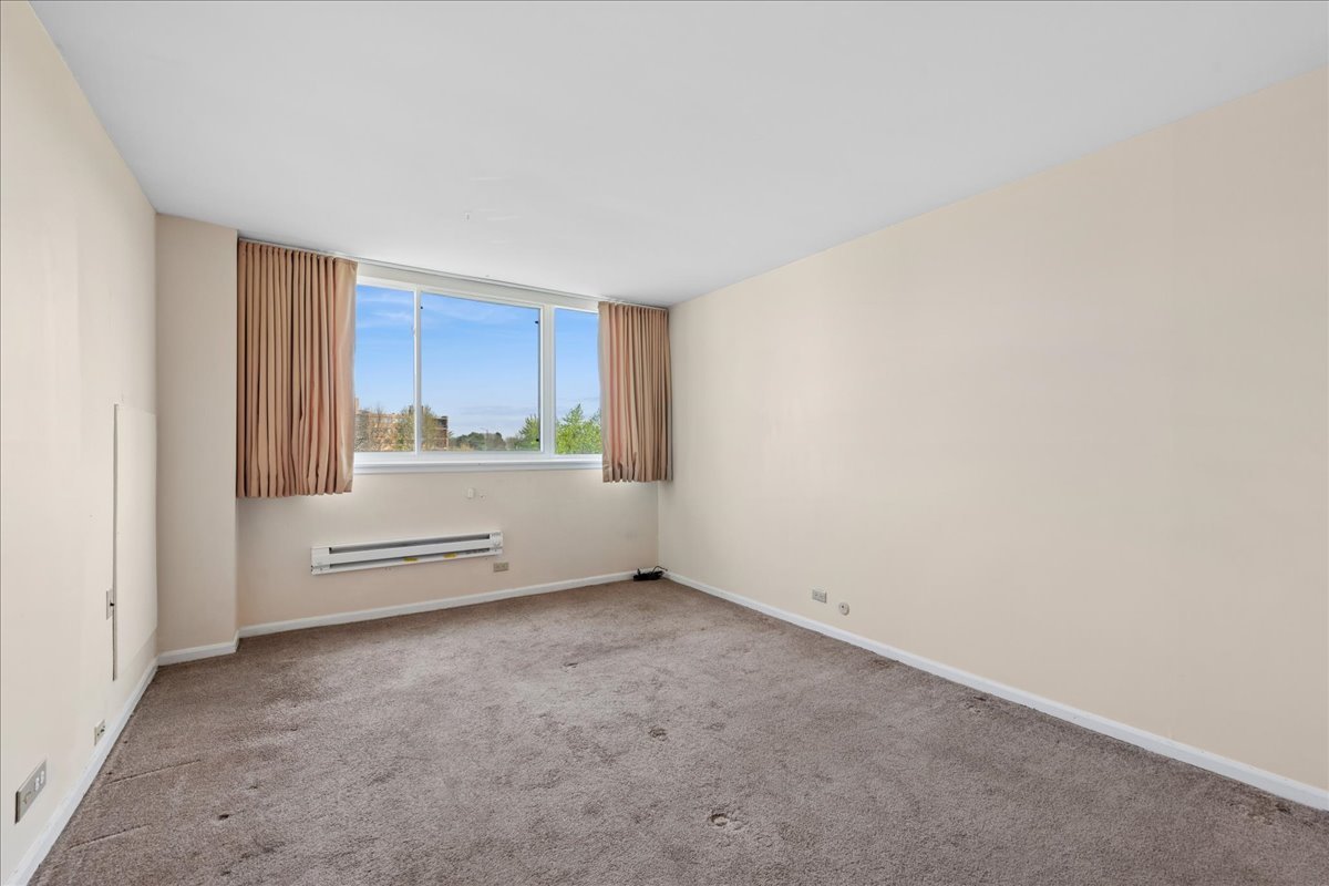 101 Bar Harbour Road, Unit 4L Schaumburg, IL 60193 - Photo 18 of 20