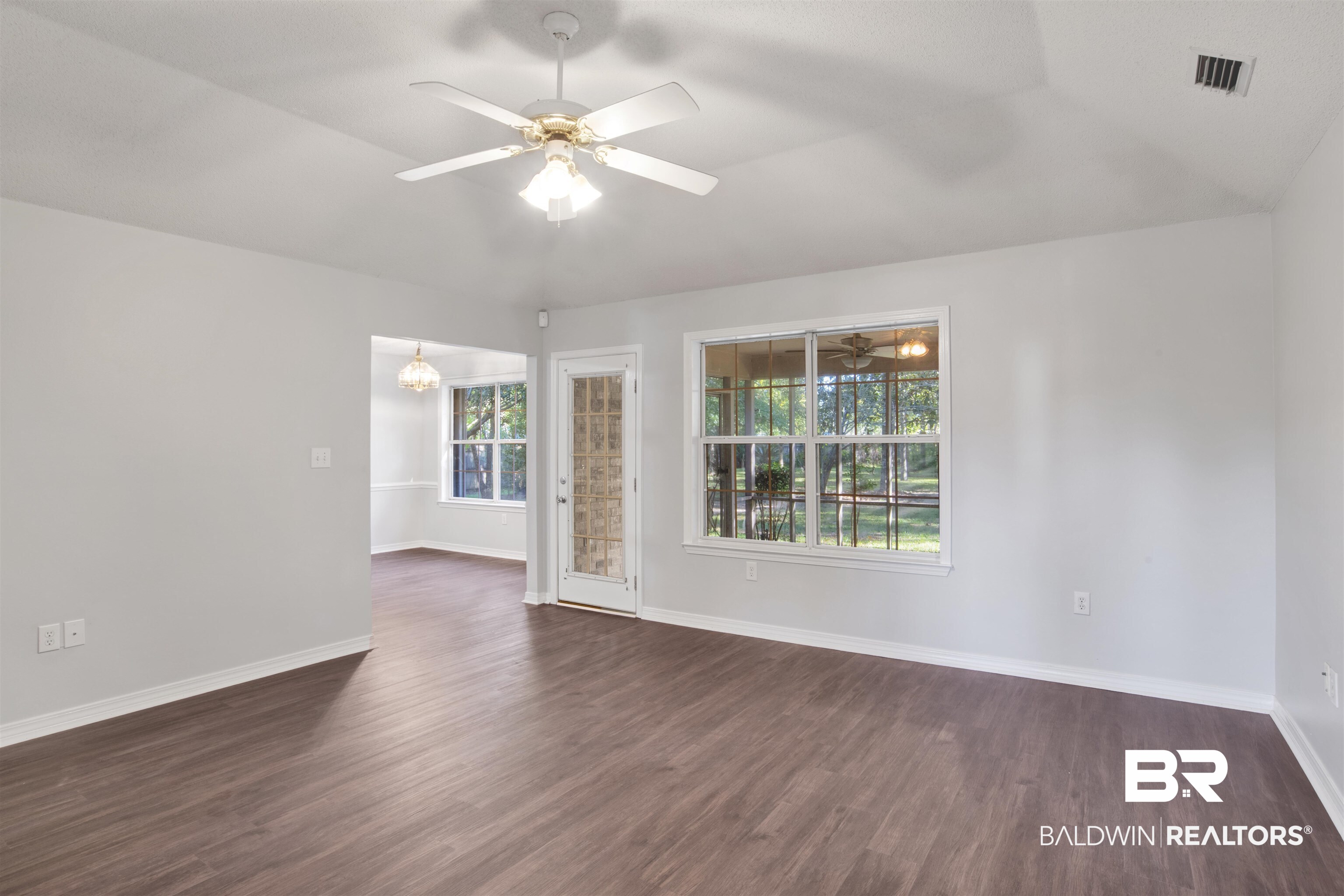 525 Orchard Lane Foley, AL 36535 - Photo 5 of 23