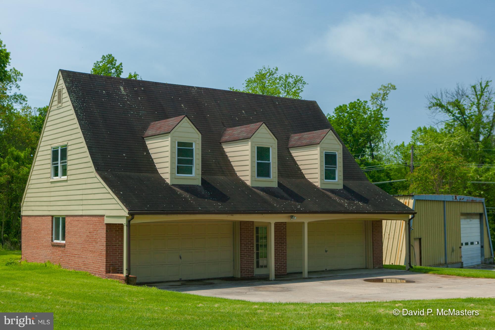 1930 Bakerton Road Harpers Ferry, WV 25425 - Photo 23 of 34 4 car garage with apartment above