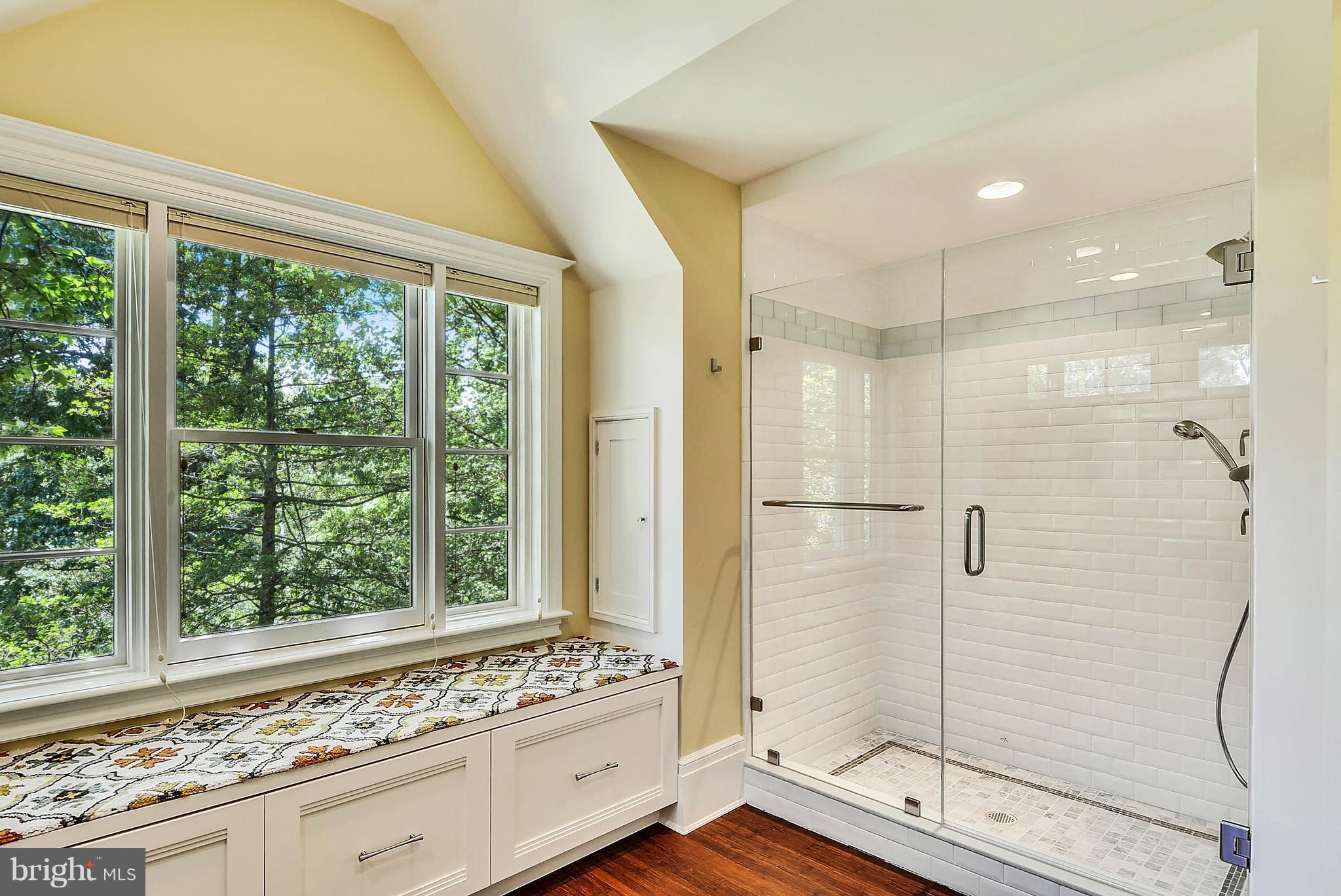 105 St Johns Road Baltimore, MD 21210 - Photo 17 of 30 Bath (Master)