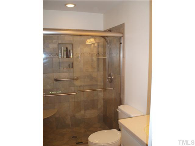 546 Dogeye Road Benson, NC 27504 - Photo 18 of 23 Gallery Image 18